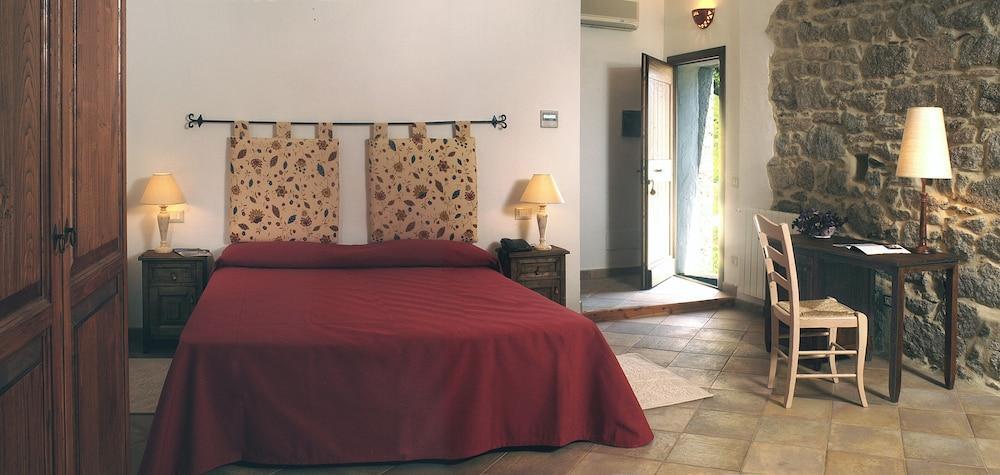 Tenuta Pilastru Country Resort & Spa Arzachena Exterior photo