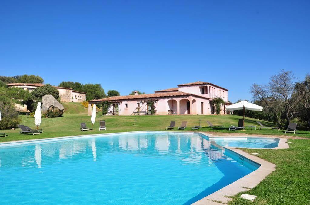 Tenuta Pilastru Country Resort & Spa Arzachena Exterior photo